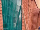 فناء بأقواس من الطوب وبلاط أخضر يدوي (4)