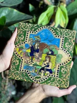 کاشی دکوراتیو سنتی با طرح خسرو شیرین هفت رنگ